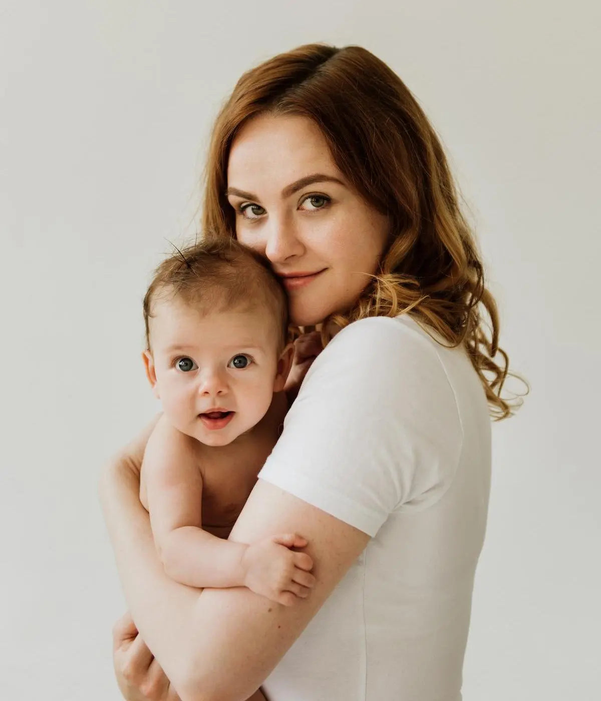 7 Foods To Avoid If You're Breastfeeding A Gassy Newborn Mila's Keeper