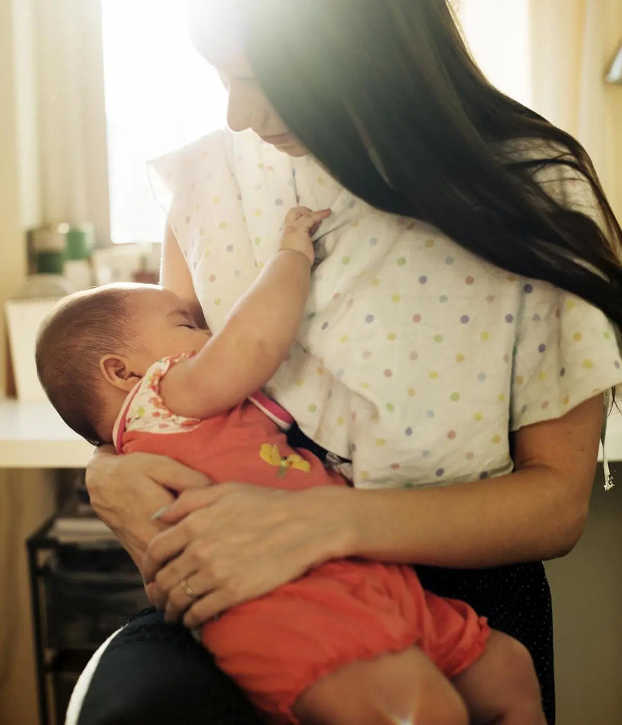 Is It Safe To Drink Alcohol While Breastfeeding?